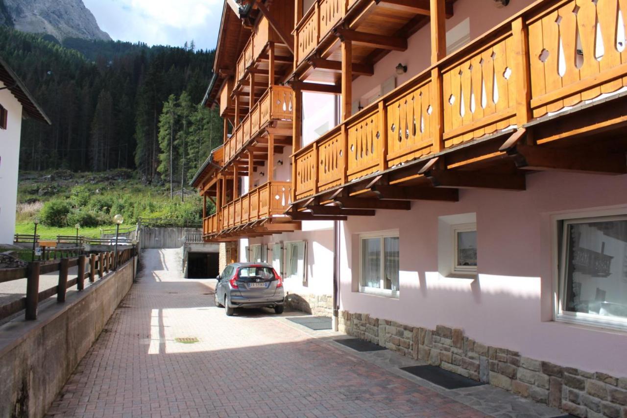 Ferienwohnung Cesa Pecedel Canazei Exterior foto